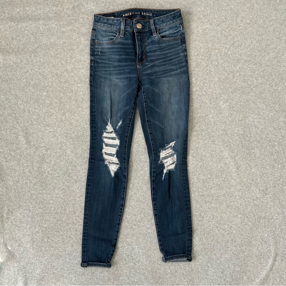 American Eagle Outfitters Women's Hi-Rise Jegging Ripped Skinny Jeans